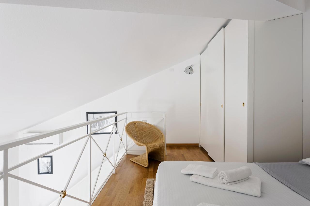 Appartement Living Brera, a unique experience - Vicolo Fiori à Milan Extérieur photo