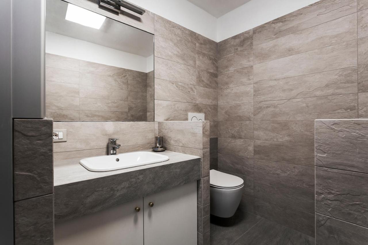 Appartement Living Brera, a unique experience - Vicolo Fiori à Milan Extérieur photo